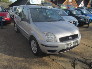 Ford Fusion YF04 NHU